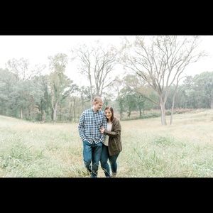 Meet your Posher, Caitlin